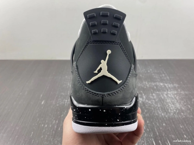 4 626969-030 Fear Jordan (2013) Pack Retro 0918